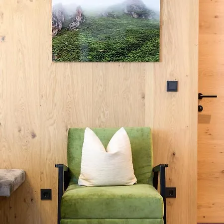 Haus St Anton - Incl Gratis Premium Sommerkarte Sankt Anton am Arlberg